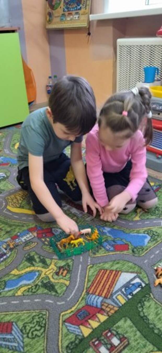 Играть вместе-веселее вдвойне!