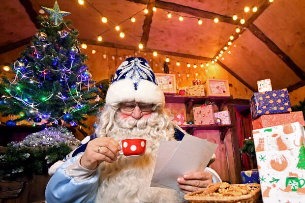 Дед Мороз каждый день получает до 10 тысяч писем
