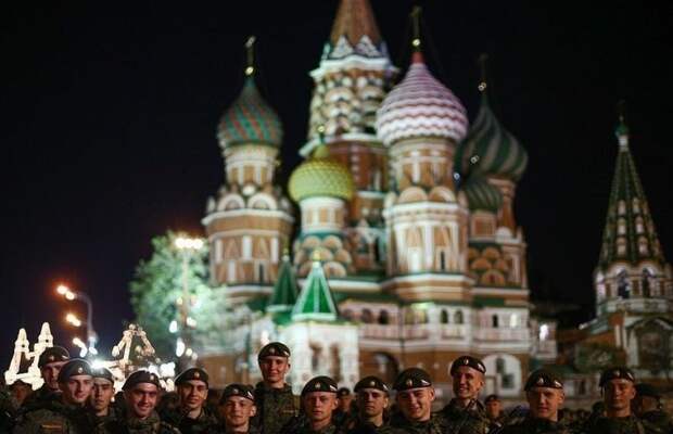 Фоторепортаж: как проходили репетиции Парада Победы? Фоторепортаж: как проходили репетиции Парада Победы? армия, военный парад, день победы, марш, праздник, россия, фото, фоторепортаж