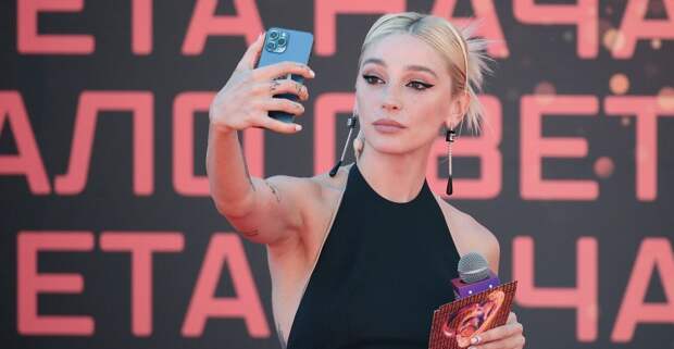 «Я все оплатила!»: Анастасия Ивлеева снова оказалась должна налоговой