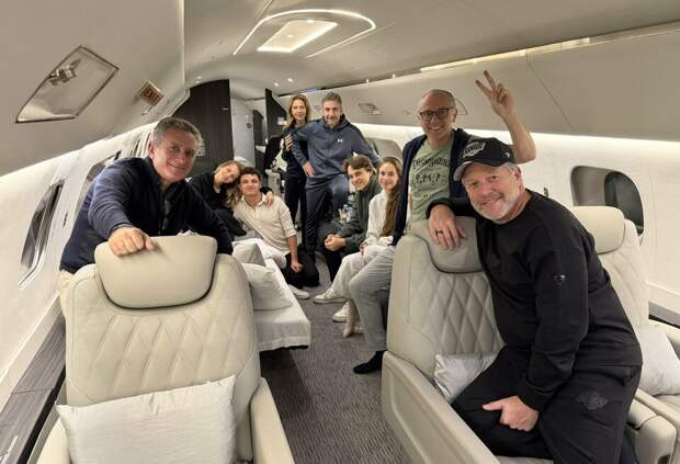 Стефано Доменикали прибыл на FIA Gala-2025 вместе с McLaren