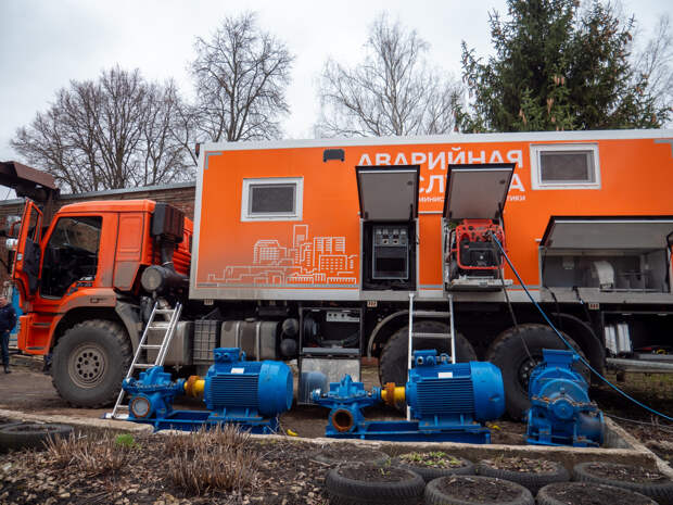 В Узловой промыли резервуар чистой воды на Трестовском водозаборе