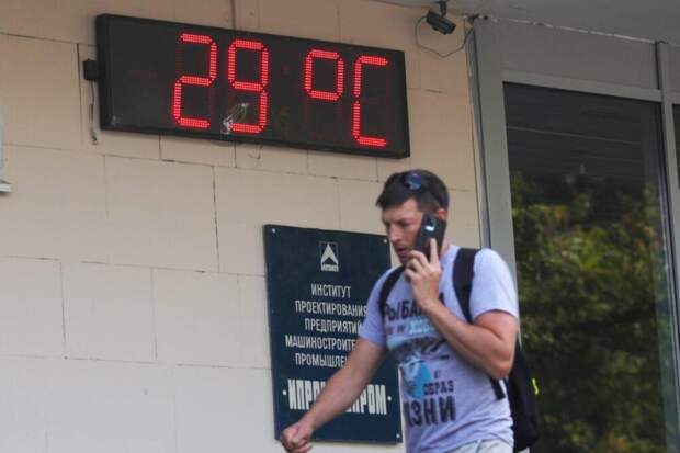 Синоптик рассказал, ждать ли москвичам спасения от жары в начале августа