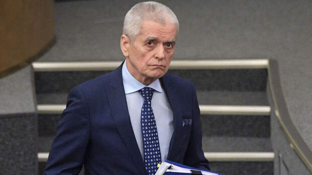 Онищенко предупредил, что России угрожает эпидемия ожирения