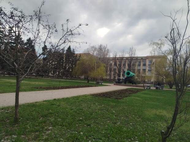 Весенний Донецк