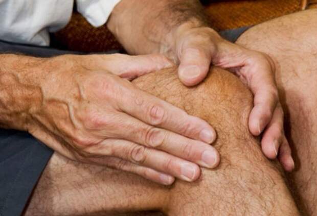 Больные суставы больше не проблема!  Наносите это каждый вечер в месте...