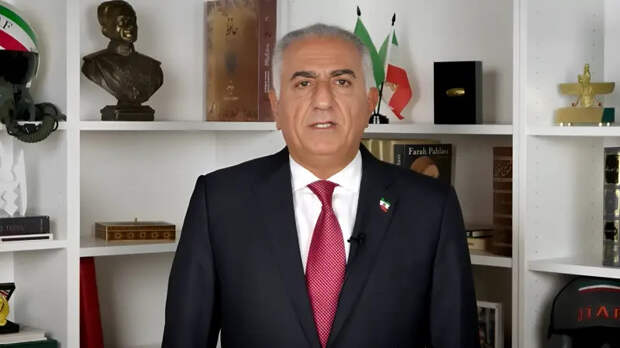 «Принц Персии»: могут ли США восстановить в Иране монархию?