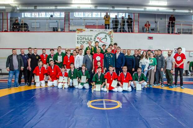 Ростов-Дон шәһәрендә көрәш буенча төбәкара чемпионат узган