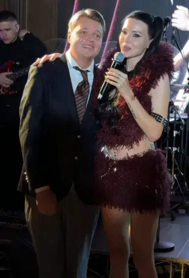 Никита Мартынов и Оксана Самойлова