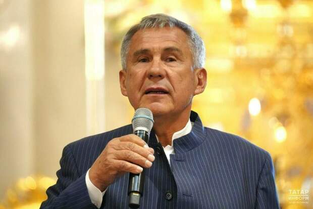 Рустам Минниханов обратился к татарстанцам в канун Нового года