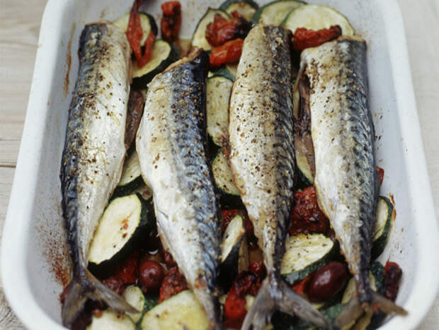Меню для школьника. 12 продуктов, которые помогут учиться на «пятерки»