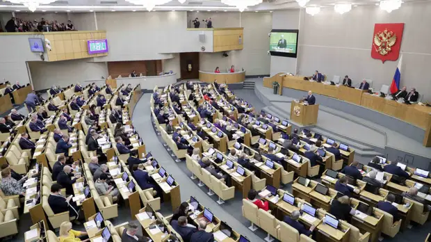 «За проголосовали 432 депутата»: Госдума приняла в первом чтении законопроект о поправках к Конституции