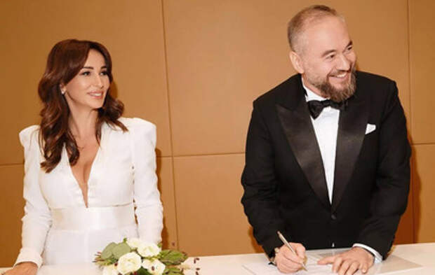 Помощница в больнице, собака пострадала: в доме Анфисы Чеховой раскидали отраву