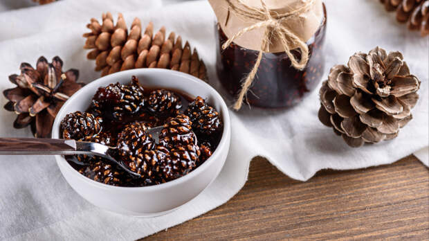 Новый зимний хит — варенье из шишек