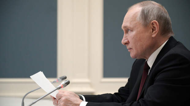 Песков назвал неконструктивной реакцию Запада на предложения Путина