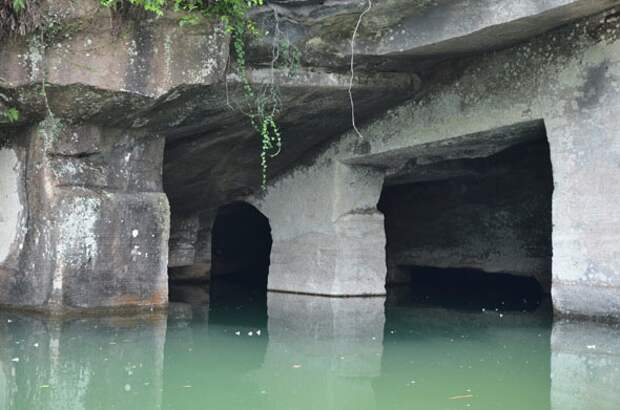 Десять неразрешимых загадок древних китайских пещер Лунъю, изображение №19
