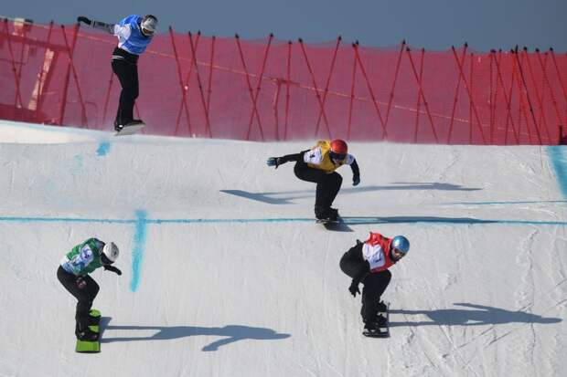FIS отказала в получении нейтрального статуса четырем российским сноубордистам