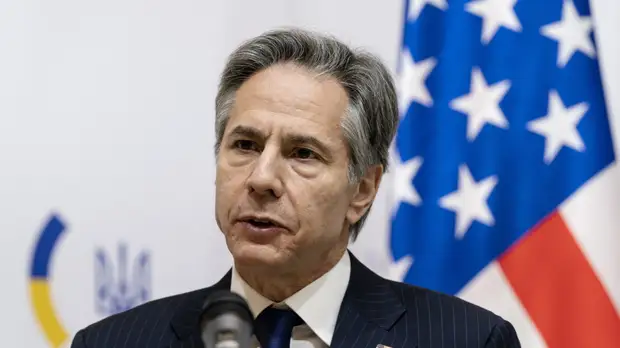 Блинкен пригрозил России «калечащими» последствиями в случае эскалации на Украине