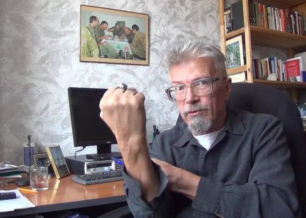 17. Писатель и политик Эдуард Лимонов./ Фото: gazetanova.ru 17. Писатель и политик Эдуард Лимонов./ Фото: gazetanova.ru