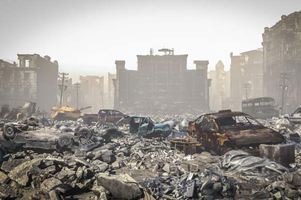 Взрыв ФАБ-3000 снес крыши во всем квартале, дрон снял это на видео