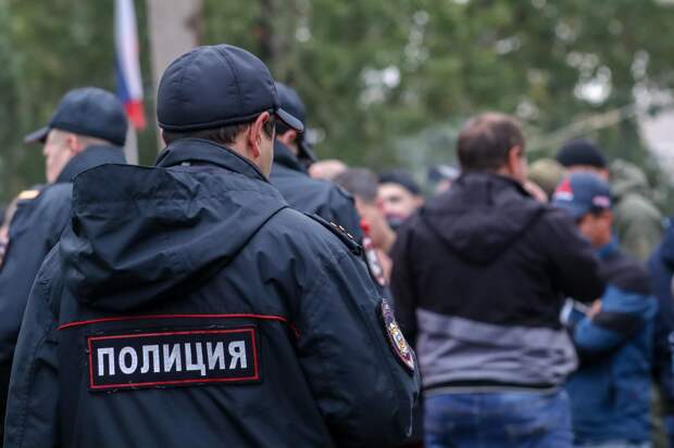 «Получим социальную катастрофу»: Мигранты устроили массовую драку в центре Севастополя,