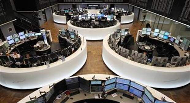 Фондовые биржи Европы снизились на общем негативе