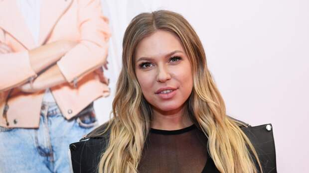 Дакота сообщила, что у нее с Роуз Хантингтон-Уайтли одинаковая проблема