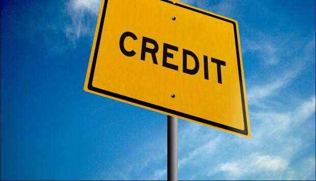 Россиянам посоветовали обратиться в БКИ или полицию при наличии чужого кредита