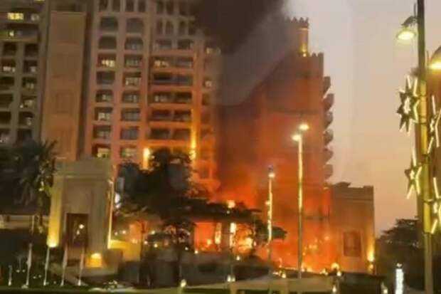 В Дубае иранская ракета попала в отель с российскими туристами