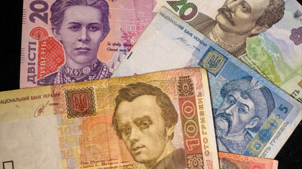 «Армия в приоритете»: Украина может остаться без пенсий и пособий