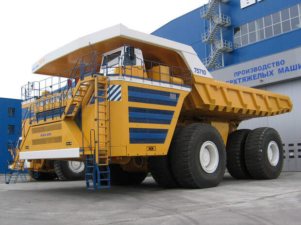 Фото №2 - БелАЗ-75710 — наш самый большой в мире грузовик