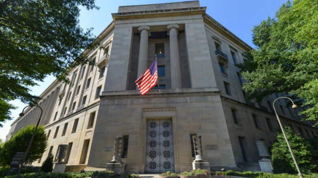 Причастность Обамы к фабрикации данных разведки проверит Минюст США