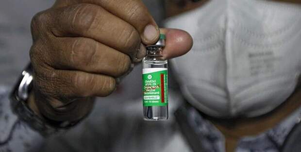На Украине начали прививать индийской вакциной Covishield