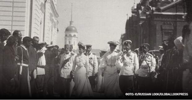 Уникальное фото с Николаем II нашли в тайнике под картиной: Кто и зачем спрятал снимок 90 лет назад