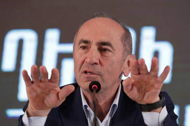 В Армении отказались от мира с Азербайджаном по модели «папой клянусь»