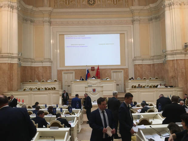 Власти хотят сделать стройку в историческом центре Петербурга максимально невыгодной