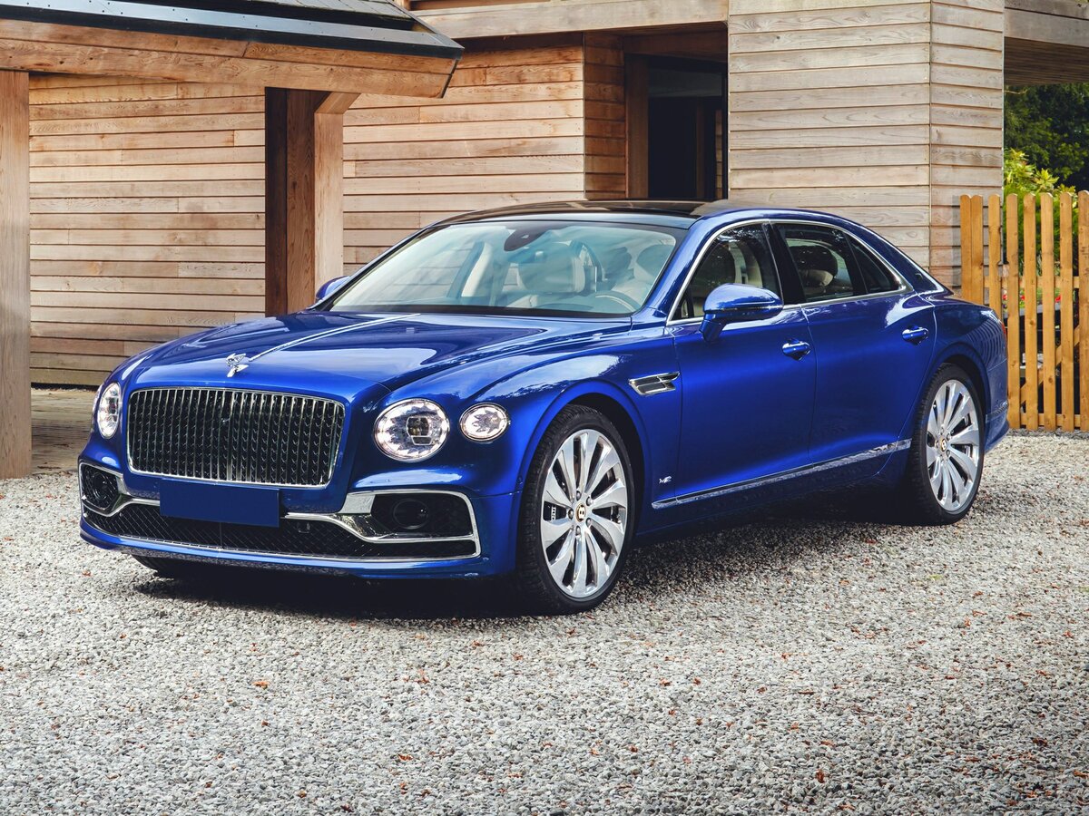 Bentley Flying Spur V8: роскошь, мощь, красота.
