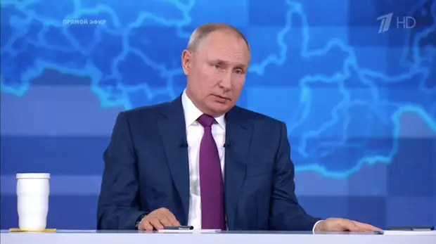 Путин поручил перевести в рубли платежи за газ для «недружественных стран»