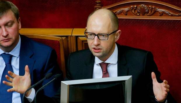 Немцы высмеяли Яценюка за "советское вторжение"