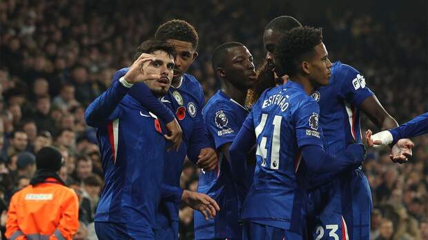 Росеньор сегодня вечером прибыл в Лондон для подписания контракта с «Челси»