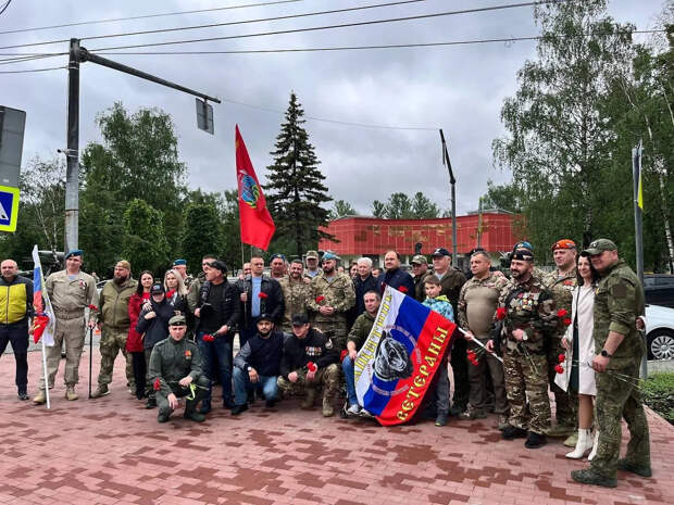 Открытие памятника «Во имя жизни» в Ярославле. Фото © Правительство Ярославской области