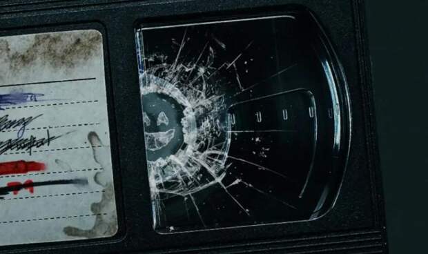 Забастовка в Голливуде. Сериал «Черное зеркало» больше не фантастика а реальная жизнь. Фото.