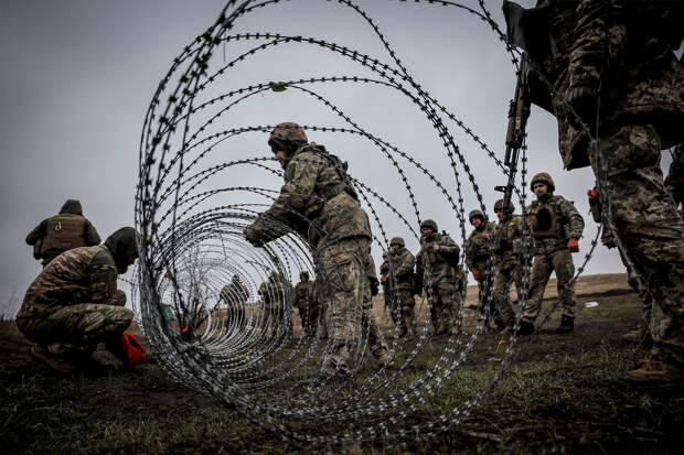 Боец ВСУ Деркач: Киев потеряет подконтрольные ему части в ДНР до зимы