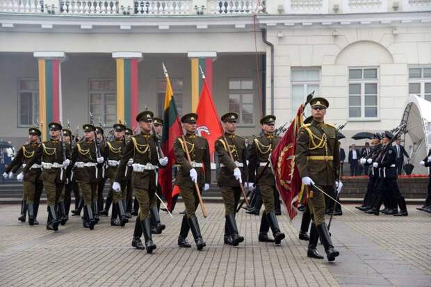 Пресса Британии: Литва не боится сражаться с Китаем и Россией