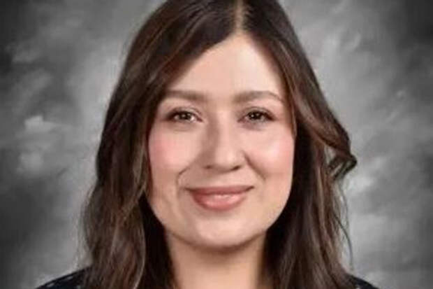 Сотрудница школы сравнила пенис мужа и 13-летнего ученика и помешалась на нем