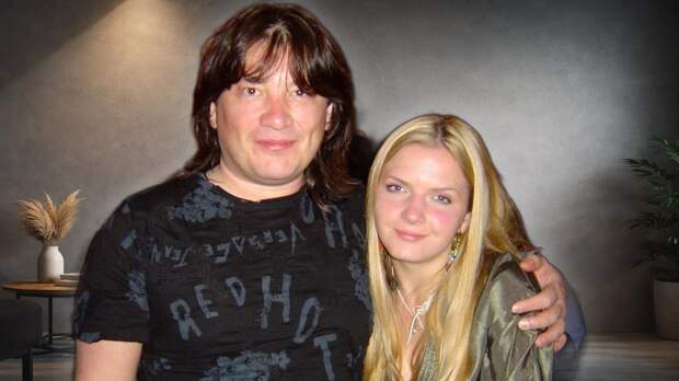 «Не хотела быть удобной»: как Юлия Михальчик прошла путь от «фабричной» золушки до матери двух детей, пережив предательство и забвение