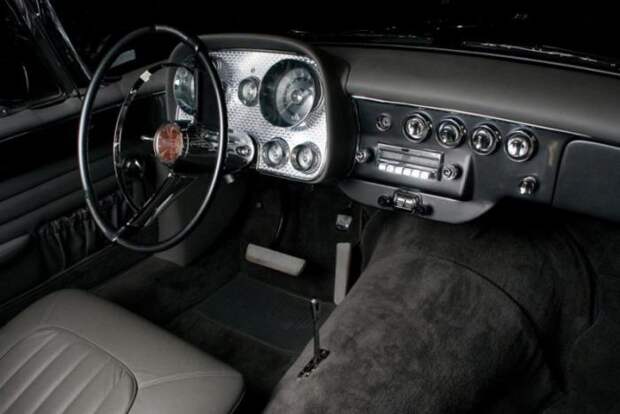 Dual-Ghia Convertible: автомобиль Френка Синатры