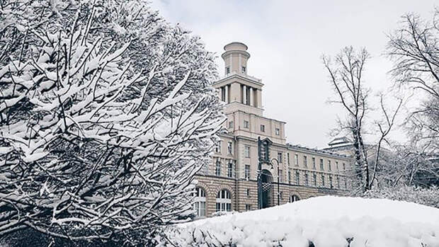 Семь петербургских вузов обновили позиции в рейтинге лучших университетов мира