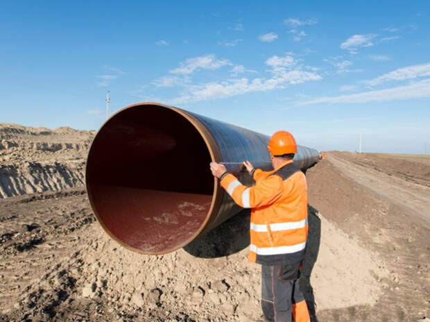 Новый газопровод из России в Китай увяз в степях
