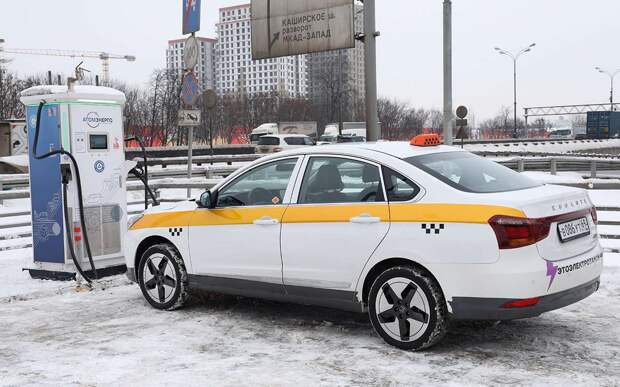 Электромобиль — это выгодно? Узнали у таксиста